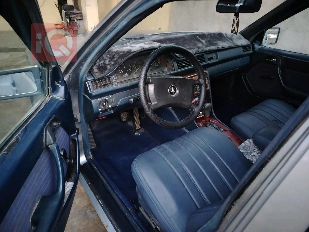 مرسيدس بنز E-Class